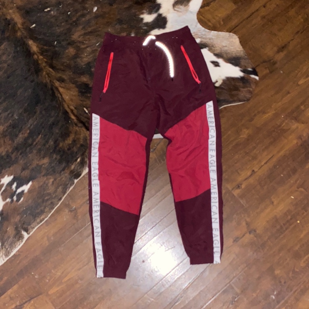 America Eagle Track Pants Maroon Size XS